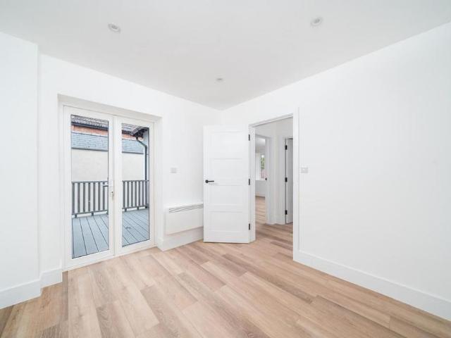 Apartment for rent in London Borough of Richmond upon Thames, Greater London