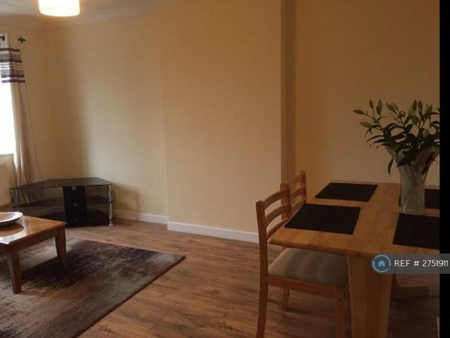 Apartment for rent in Northgate Village, Two Mills