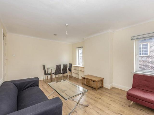 Apartment for rent in London Borough of Hounslow, Spring Grove