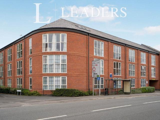 Flat for rent in Elmfield, Leicestershire