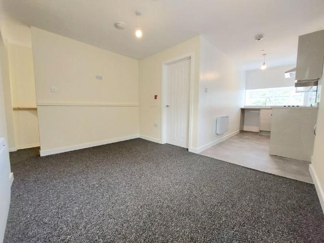 Apartment for rent in Ferndale, Wales