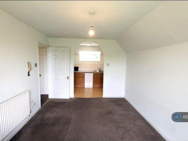 Apartment for rent in The Polygon, City Of Southampton