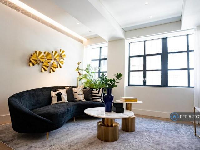 Flat for rent in Fitzrovia, Greater London