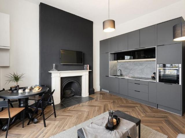 Apartment for rent in Ewens Farm, Golden Valley