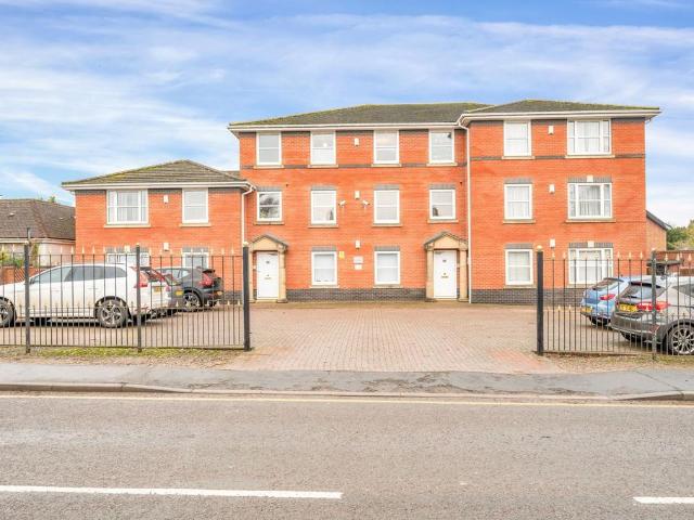 Flat for rent in Brentingby, Leicestershire