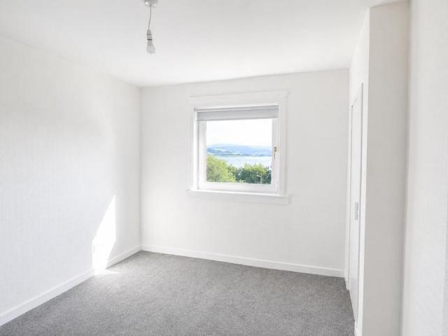 Apartment for rent in Cardwell Bay, Gourock
