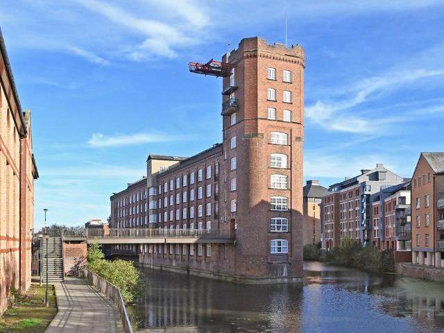 Flat for rent in High Field, York
