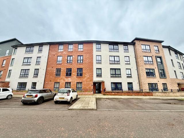 Flat for rent in Oatlands, Scotland