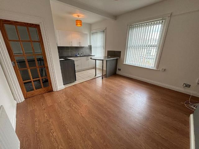 Apartment for rent in Babbacombe