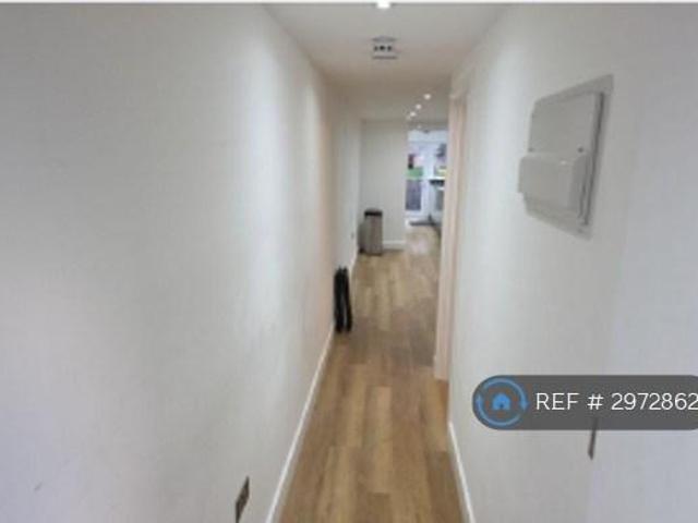 Flat for rent in Finsbury Park, Greater London