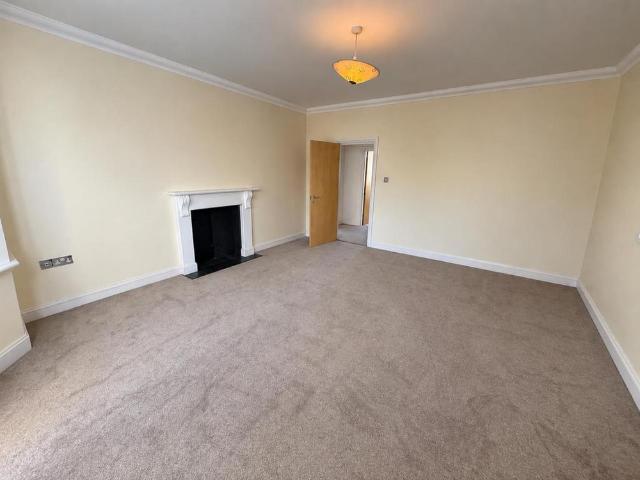Apartment for rent in Charminster, Bournemouth