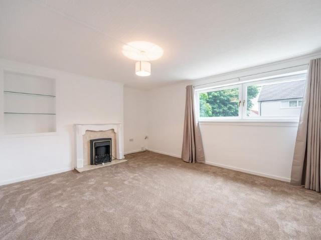 Apartment for rent in Dumbarton, Scotland