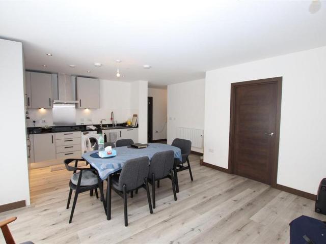 Apartment for rent in Monks Orchard, Kent