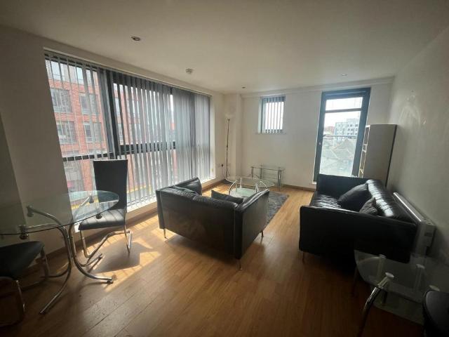 Flat for rent in Ropewalks, Calderstones