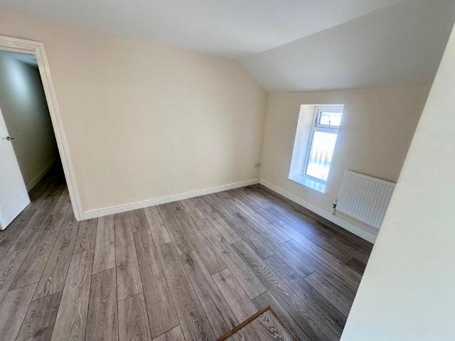 Apartment for rent in Maesteg