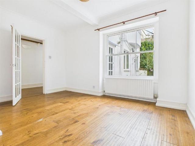 Apartment for rent in Round Hill, Brighton & Hove