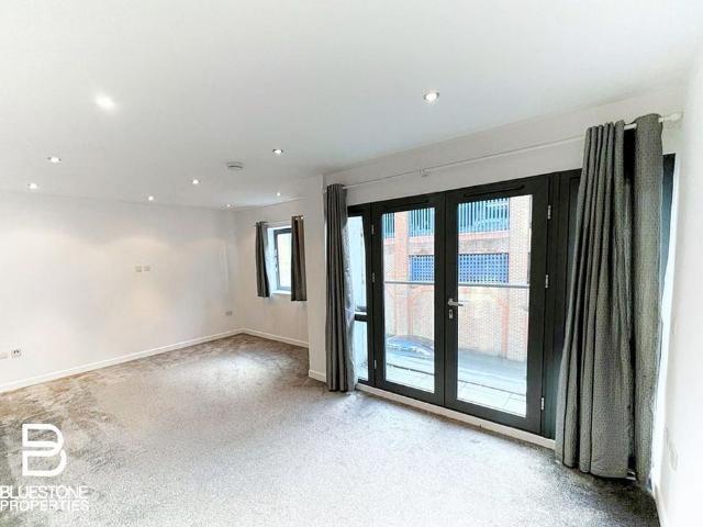 Apartment for rent in Red Hill, Surrey