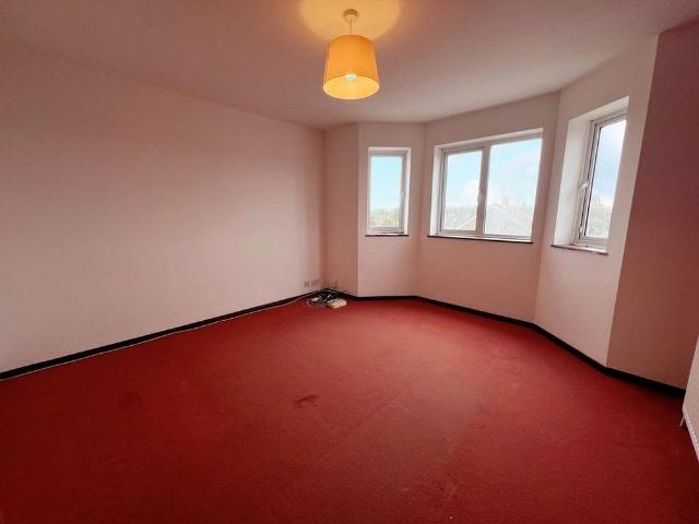 Apartment for rent in Woodside Estate, Houghton Regis