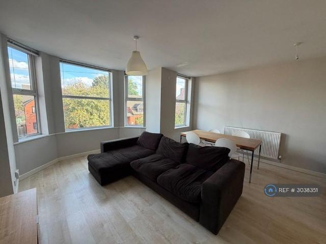 Apartment for rent in Gorse Hill, Trafford Park