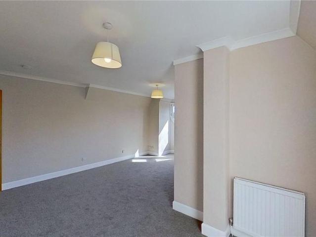 Apartment for rent in Trinity, Scotland