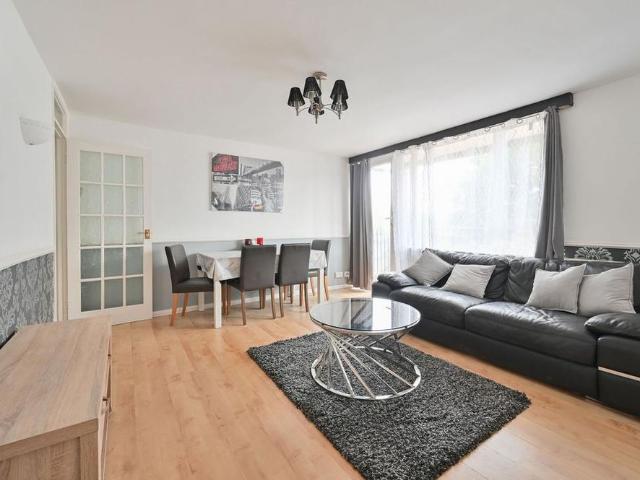 Apartment for rent in Pouchen End, Hertfordshire