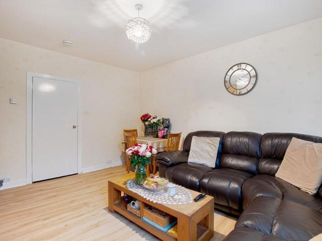 Apartment for rent in Ballindoch, Scotland