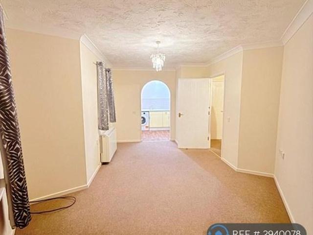 Flat for rent in Coley Park, Reading