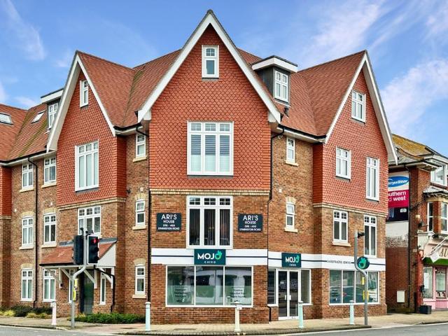 Flat for rent in Highcliffe
