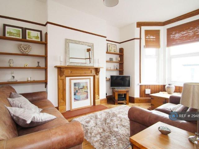 Flat for rent in Mount Wise