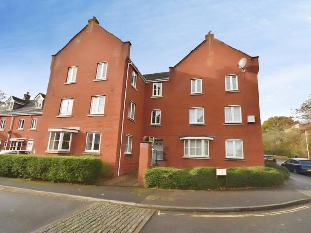 Apartment for rent in Foxhayes, Watergate