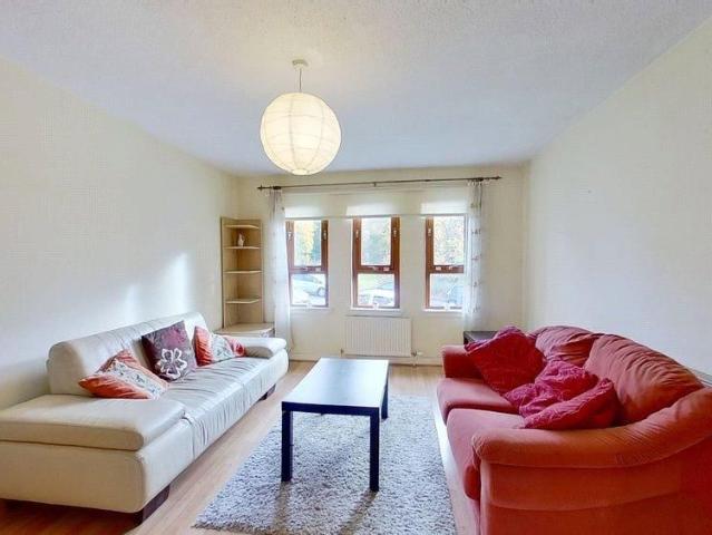 Apartment for rent in North Woodside, Scotland