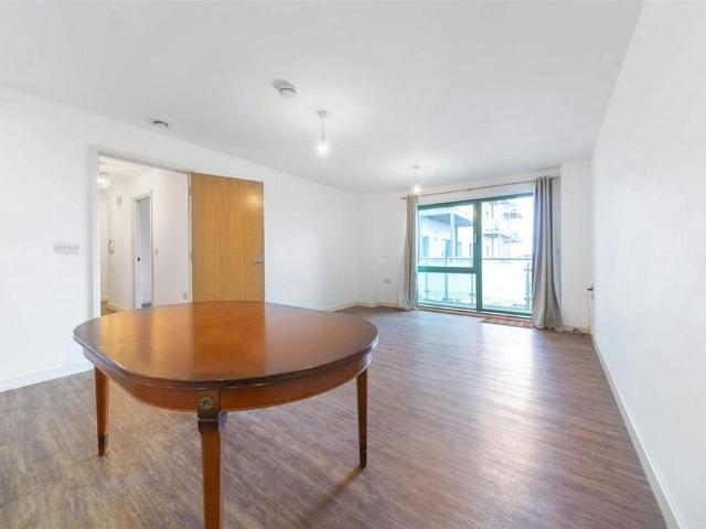 Apartment for rent in London Borough of Hounslow, Greater London