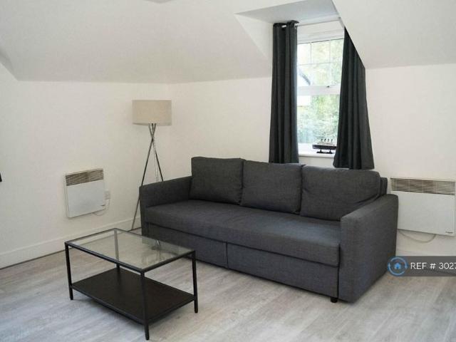 Apartment for rent in Northgate, Glynde
