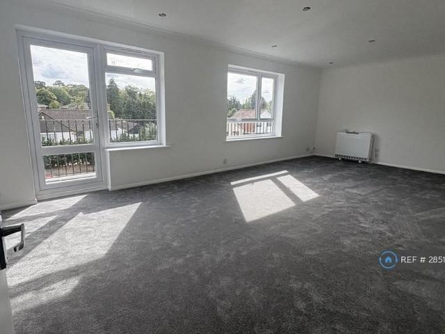 Apartment for rent in Camberley, Surrey Heath