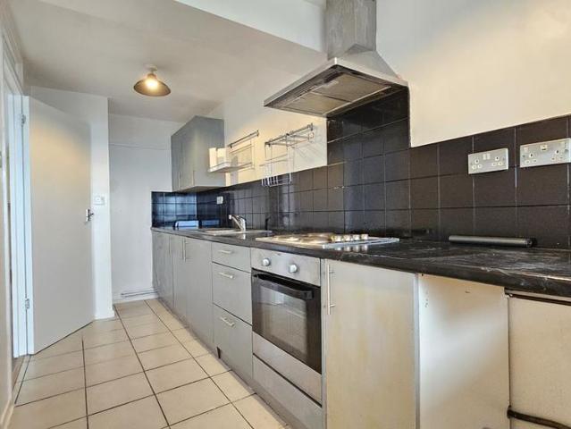 Apartment for rent in North End, Greater London