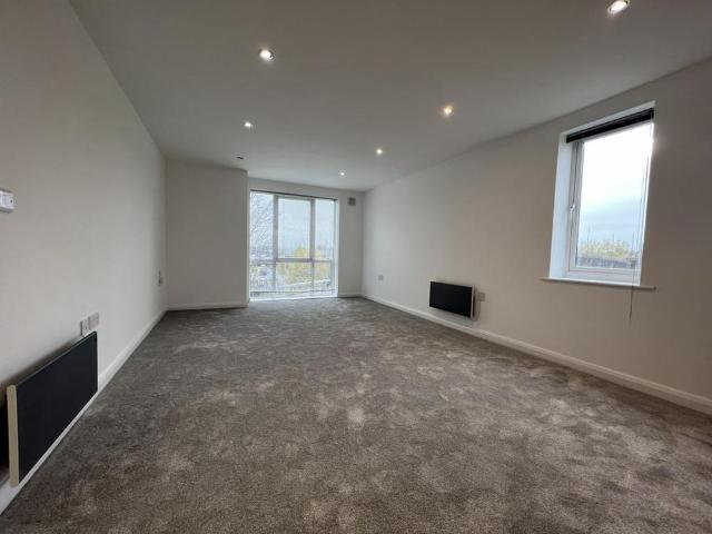 Apartment for rent in Baswich, Staffordshire