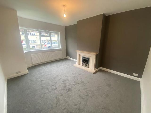 Apartment for rent in Primley Park, Moortown