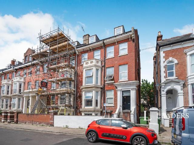 Flat for rent in Southsea, City Of Portsmouth