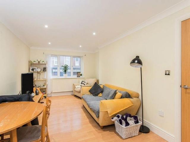Apartment for rent in Southsea, Portsmouth