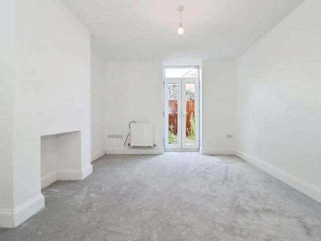 Apartment for rent in Fishponds, Bristol