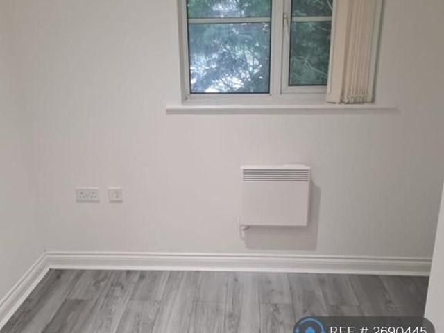 Apartment for rent in Hurst Cross, Greenheys