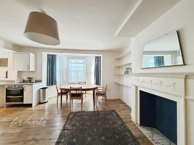 Apartment for rent in Upton, Acol