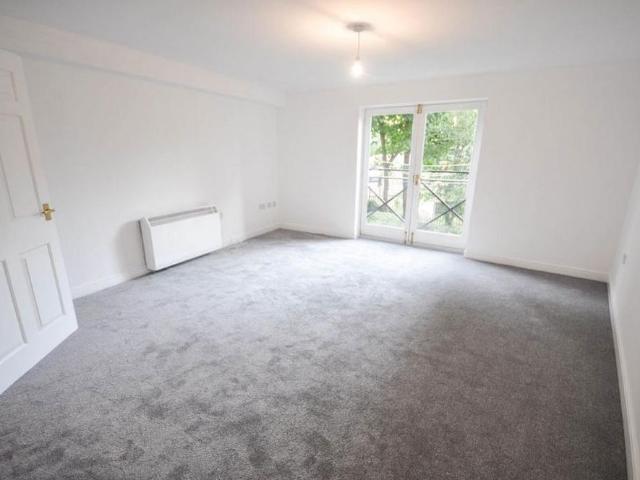 Apartment for rent in Cauldwell, Bedford