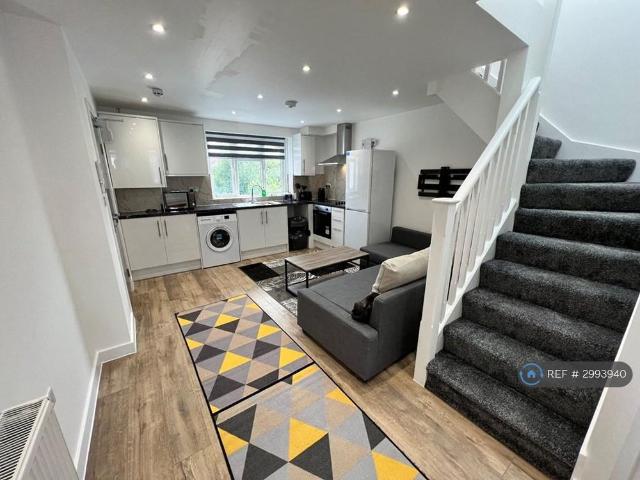 Apartment for rent in London Borough of Ealing, Greater London