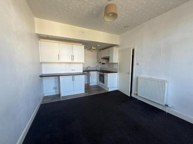 Flat for rent in Law, Scotland
