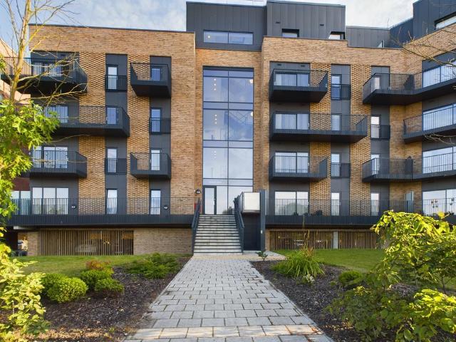 Flat for rent in South Ashford, Bridgefield