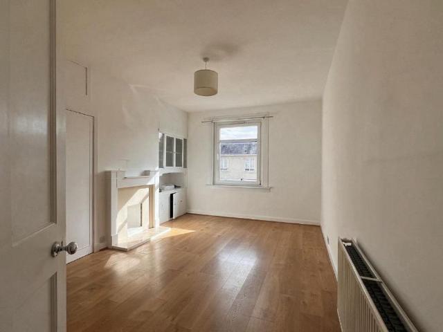 Apartment for rent in Davidson's Mains, City of Edinburgh