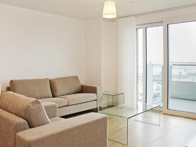 Flat for rent in Bromley-by-Bow, Bow