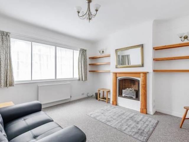 Apartment for rent in London Borough of Barnet, Greater London