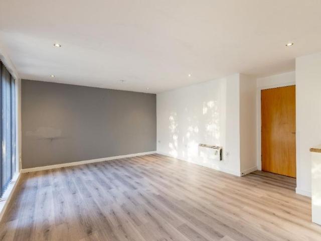 Apartment for rent in Newhaven, Leith